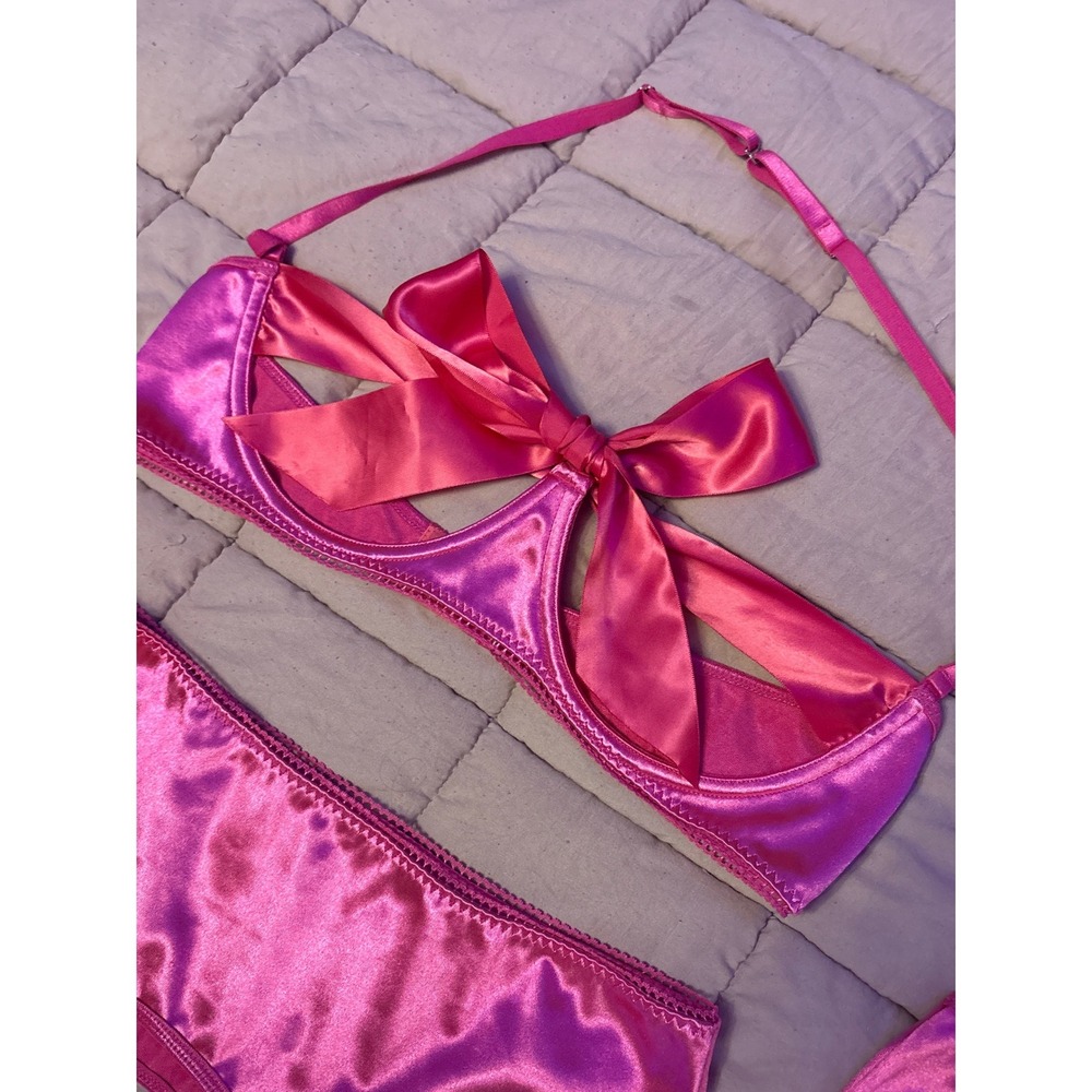 Pink Satin Dancer Lingerie Set Open Cup Bra Garter Skirt Gloves 4pc - Picture 2 of 7